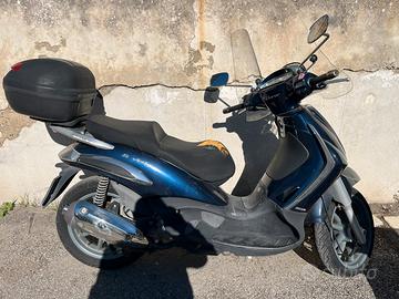 Beverly 300 tourer i.e
