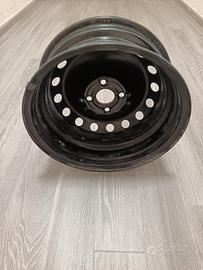 4 cerchi in ferro 15" per Fiat Punto/Grande Punto