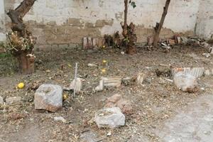 Casa mondragone in centro doppia entrata giardino