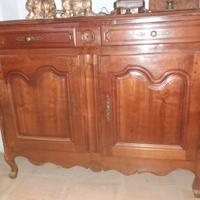 Credenza