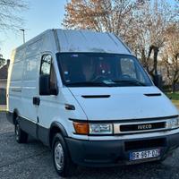 Iveco Daily 2.3HPi 116cv Diesel