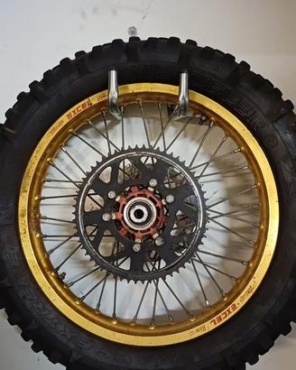 Cerchi enduro Excel Takasago+gomme