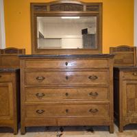 mobile comò con 2 comodini dei primi anni del 1900