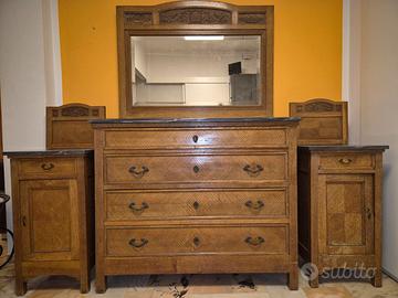 mobile comò con 2 comodini dei primi anni del 1900