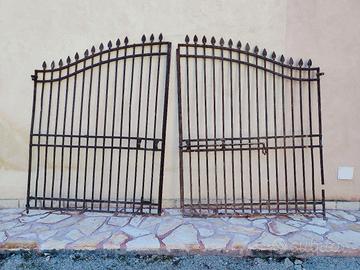 Cancello vintage storico ferro battuto