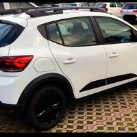 Auto in garanzia casa madre fino al 06/2027