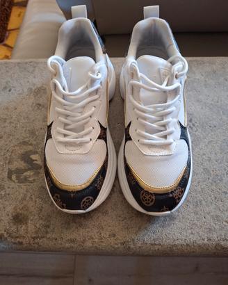 scarpa donna guess