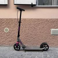 Monopattino a spinta pieghevole in alluminio