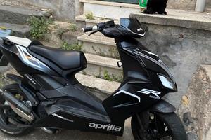 Aprilia SR 50 - 2017