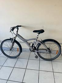 Mountain Bike uomo 26 Pollici B-Twin