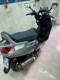 scooter kymco dink  200i 