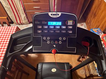 TAPIS ROULANT DIADORA 2500