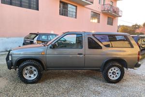 Nissan Terrano 2.7 turbodiesel