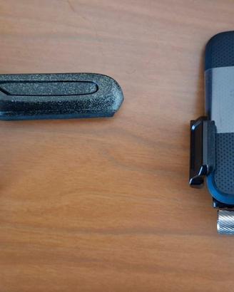 Supporto per SSD su reflex mirrorless videocamere