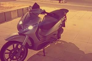 Beverly 250