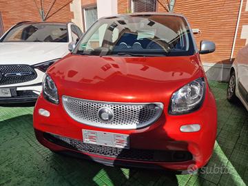 Smart ForFour 70 1.0 Passion NAVI
