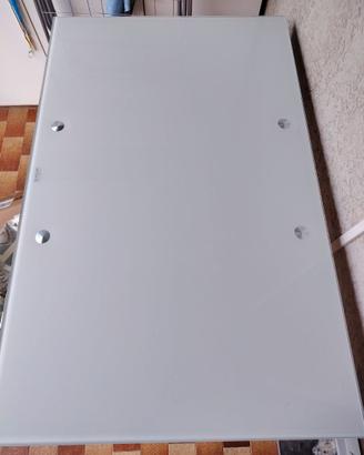 Tavolo allungabile da entrambi lati
