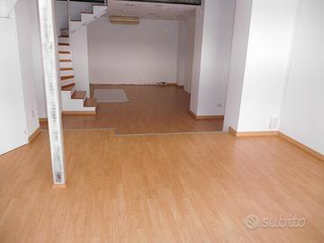 Locale commerciale in pieno centro