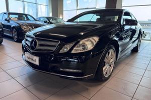 Mercedes-Benz Classe E E Coupe 220 cdi be Ava...
