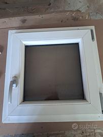 Finestra in pvc