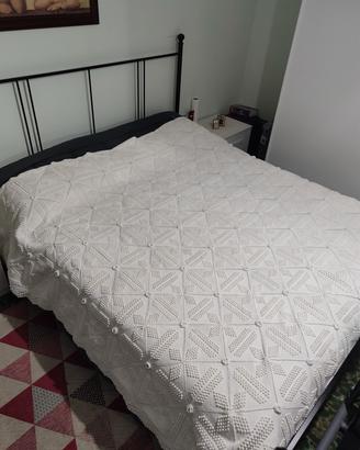 Coperta matrimoniale sarda in uncinetto anni ’70