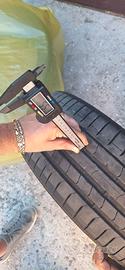PIRELLI PZERO AR Run Flat 225/40/R19 93Y