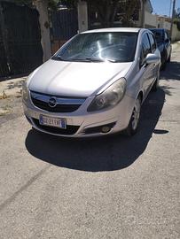 Opel corsa 1.3 cdti anno 2011