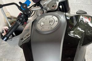 moto BMW f900r