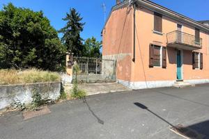 CASA SEMINDIPENDENTE A PIZZIGHETTONE