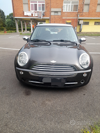 Mini cooper 1.6 park lane