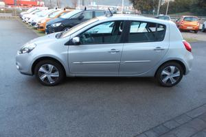 Renault Clio 1.2 75 CV