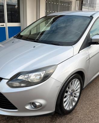 Ford Focus 1.6 TDCi 95CV TITANIUM -156.000 KM