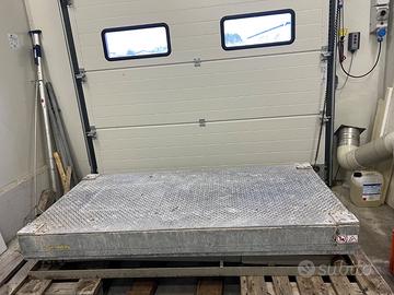 Pedana piattaforma montacarichi