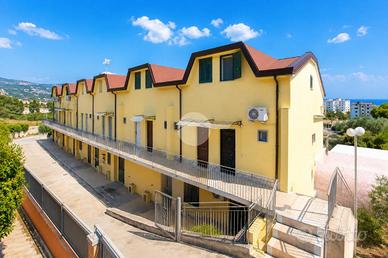 3 LOCALI A VASTO