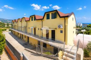 3 LOCALI A VASTO