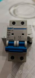 interruttore magnetotermico CHNT