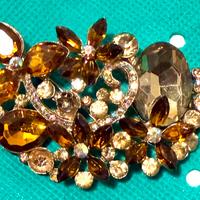 Spilla vintage di cristalli
