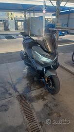 VOGE SR4 MAX COME NUOVO