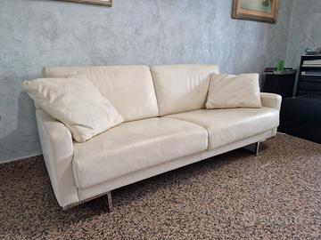 Coppia Divani in Vera Pelle Pieno Fiore Bianco