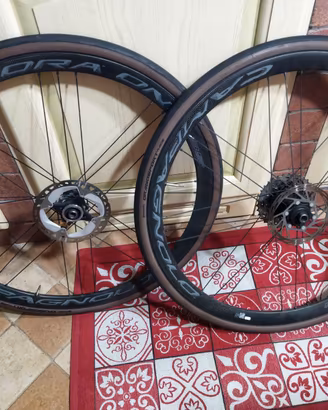 Ruote campagnolo bora 35