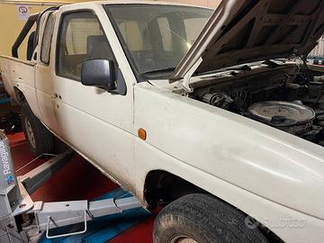 RICAMBI NISSAN KING CAB D21 TD25 86-97