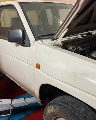 RICAMBI NISSAN KING CAB D21 TD25 86-97