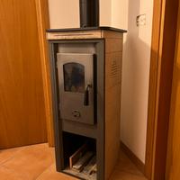 Stufa a legna 3 KW