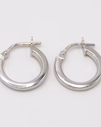 Orecchini oro bianco 9kt a cerchio scatolato S.122
