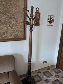 appendi abiti in legno 