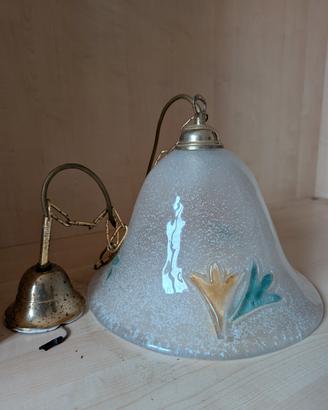 lampadario vetro bianco con disegni 