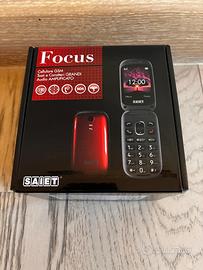 Cellulare modello a conchiglia