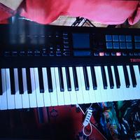 Korg Triton Tattile 49 (Leggi Bene)