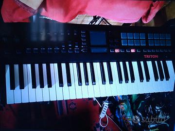 Korg Triton Tattile 49 (Leggi Bene)