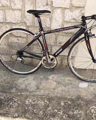 Bici da corsa in carbonio